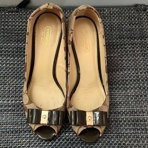 Coach Wedges